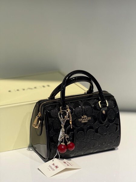 Sac à main élégant Coach