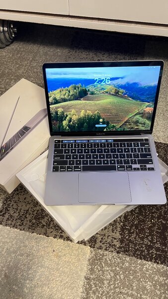 MacBook Pro Touch bar