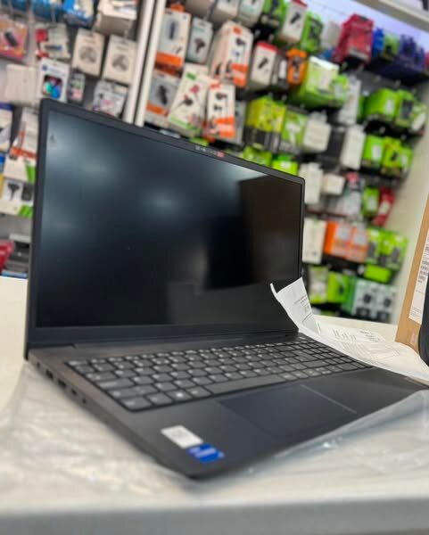Lenovo Ideapad V15