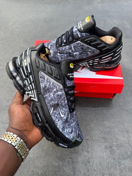 Chaussure TN de qualité