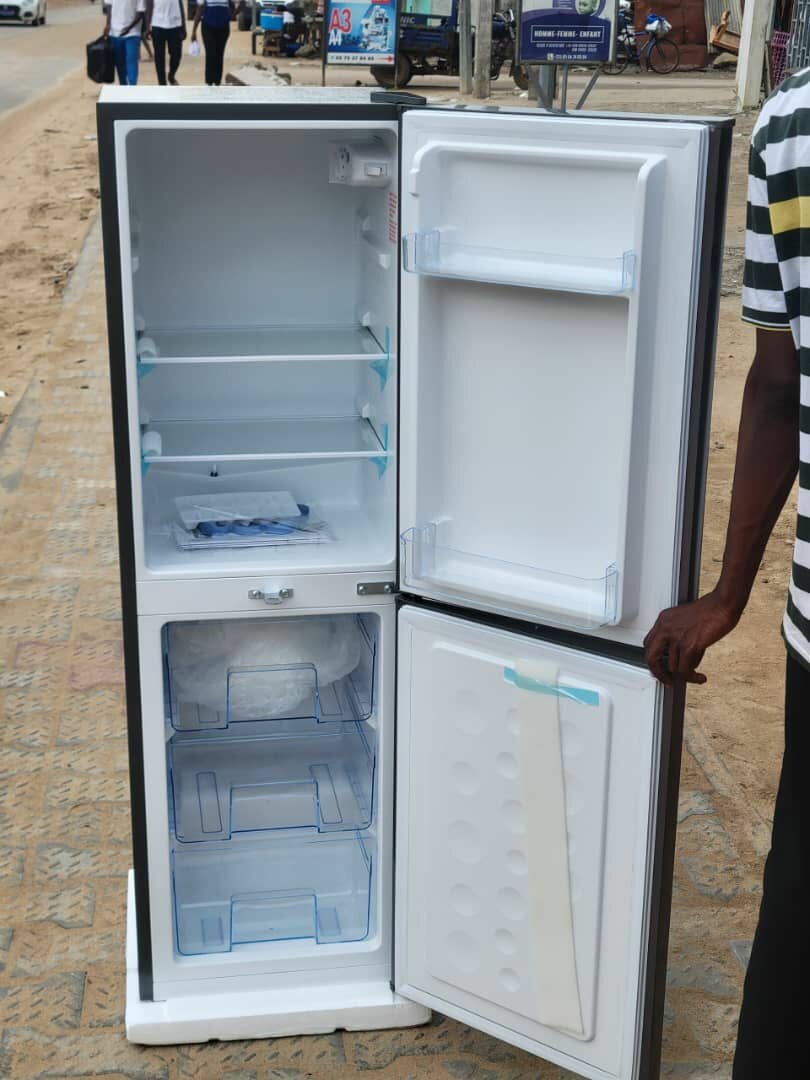 Réfrigérateur 2 portes moderne