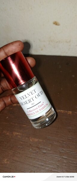 Parfum Essences Élégants