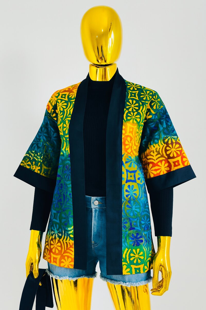 Kimono coloré à motifs