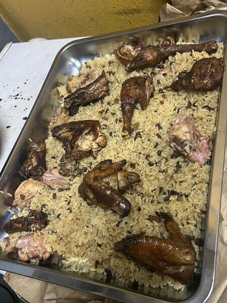 1 plat avec pondeuse