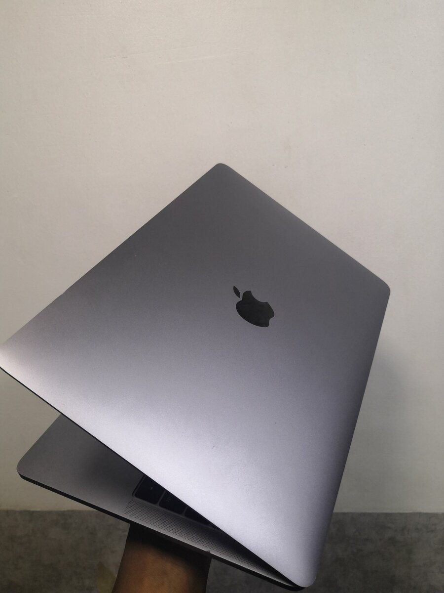 MACBOOK PRO 2017 NON-TOUCH BAR I5