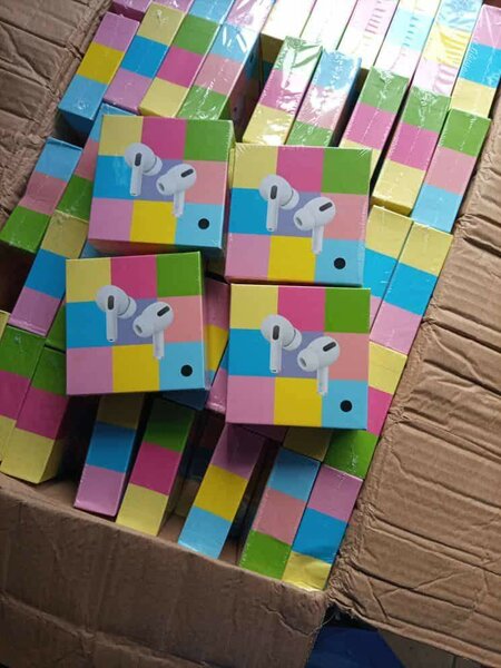 Wireless Bluetooth Earbuds