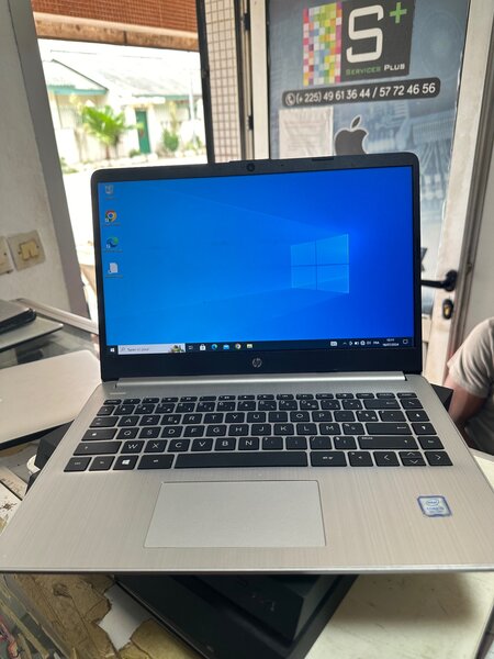 Hp core i3 / 13 pouces /8iem Gen