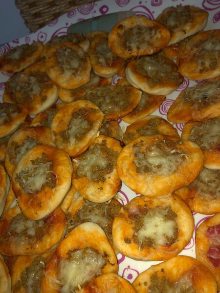 Mini Pizzas Gourmandes