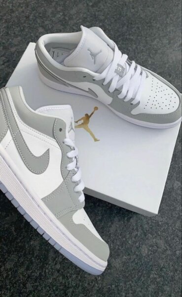 Air Jordan 1