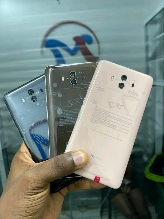 Huawei Smartphone Triple Camera