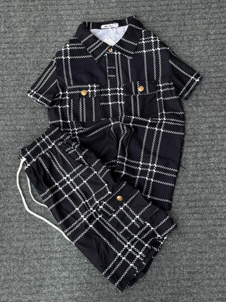 Pyjama à carreaux élégant