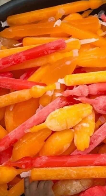 Glaces glacées fruitées