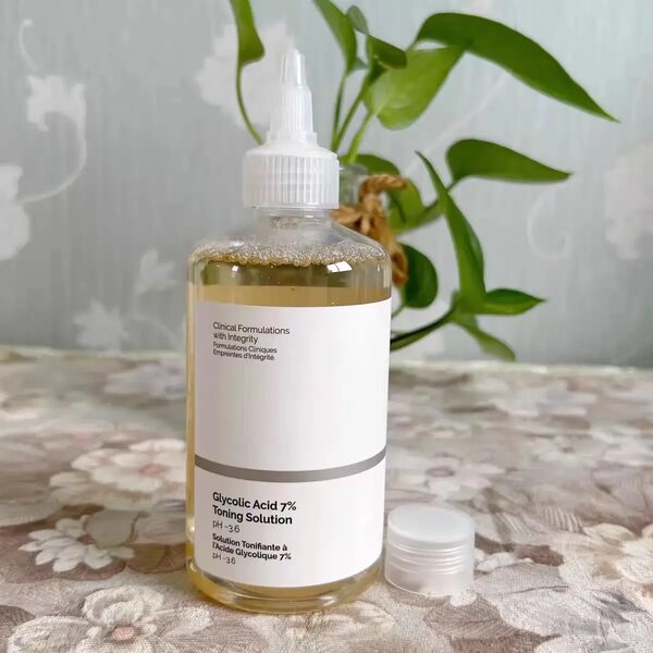 The Ordinary Glycolic Acid 7% Toning Solution