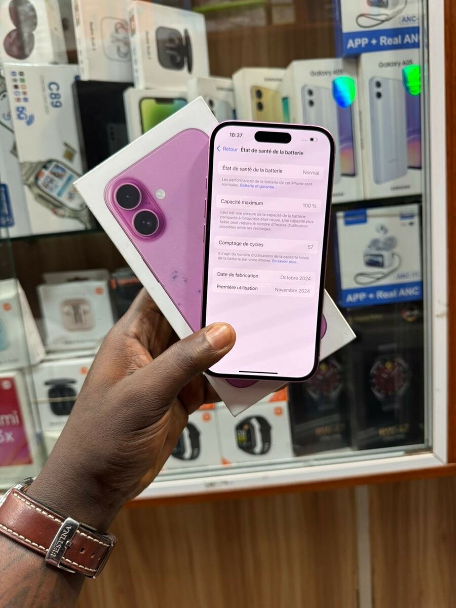 iPhone 16 128giga casineuf très propre