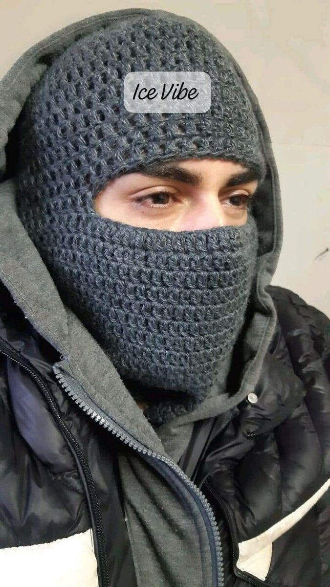 Cagoule en crochet "Ice Vibe"