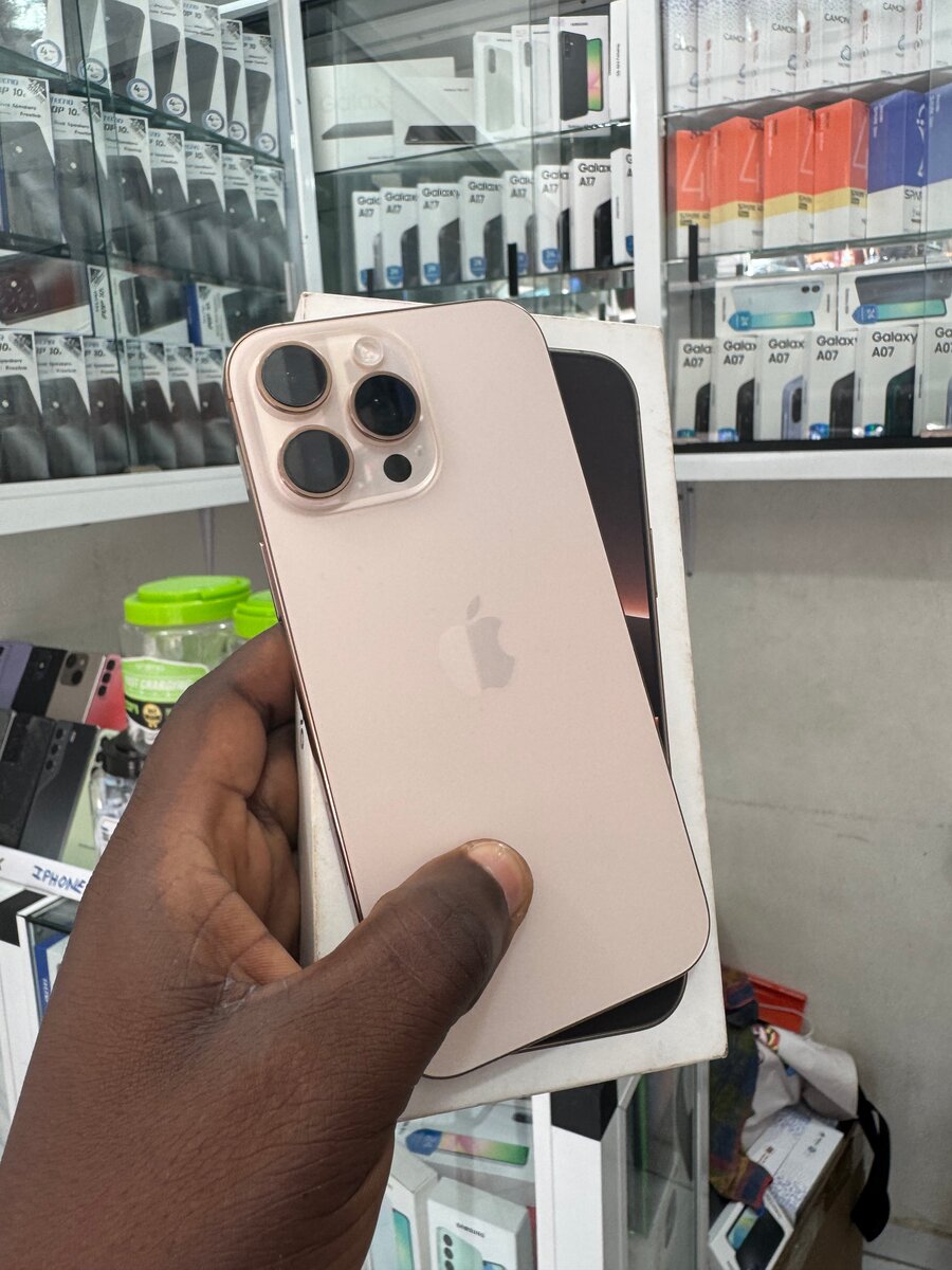 iPhone 16 Pro Max Argent