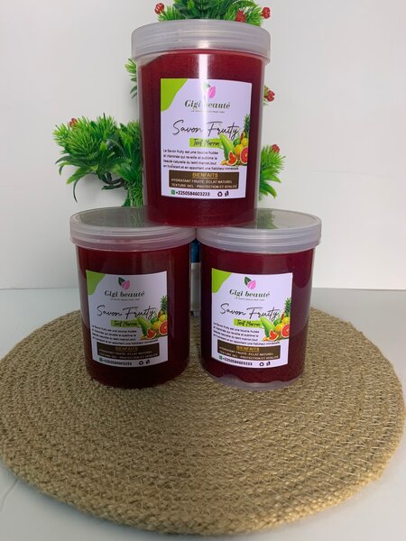 Savon  Exfoliant teint marron