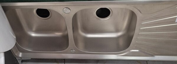 Évier double inox résistant
