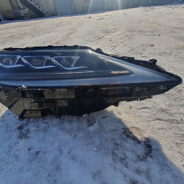 Фара правая Lexus RX 350 F-sport 2021года