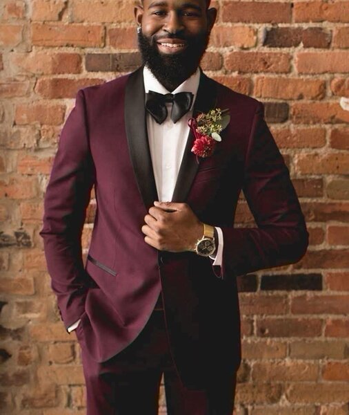 Costume smoking 2 pièces (la veste et le pantalon )