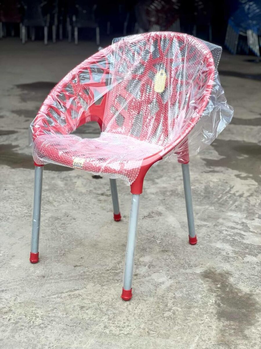 Tree plastic chair
