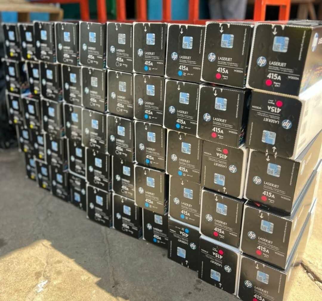 Cartouches d'encre HP et Canon