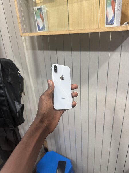 iPhone X 64GB Blanc Reconditionné