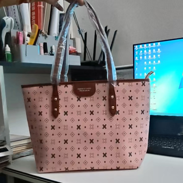 Hand bag