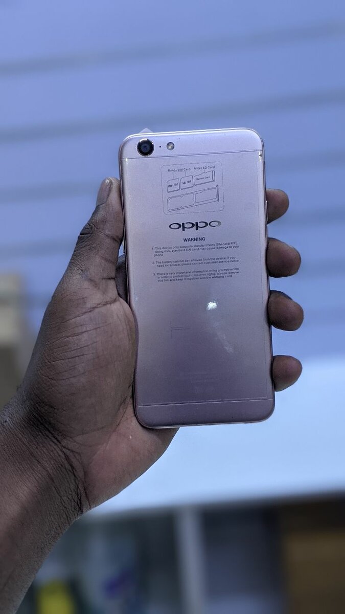 OPPO A57