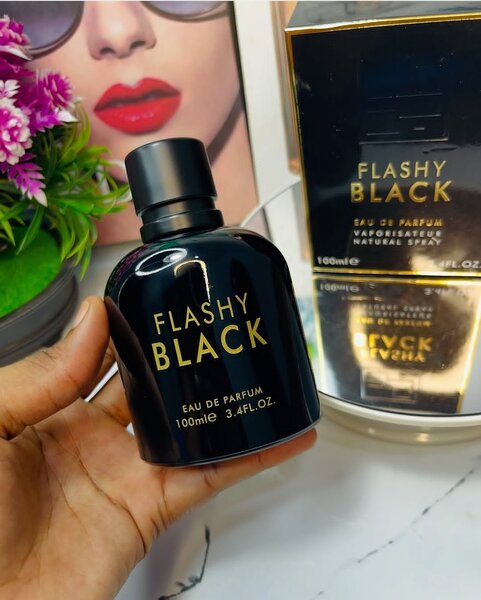 Flashy black