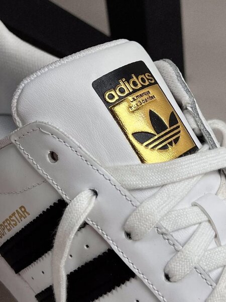 Adidas Superstar Sneakers