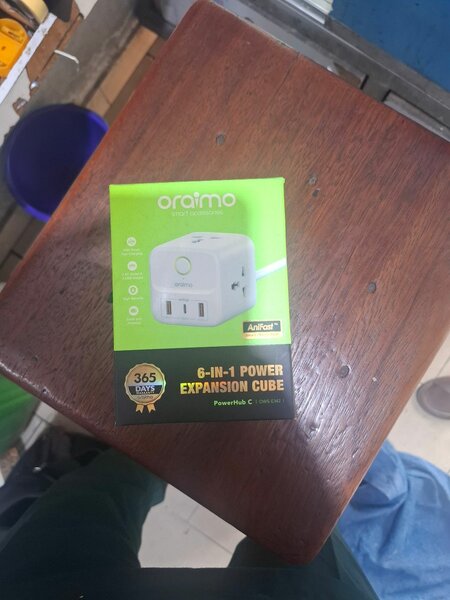 Oraimo Cube Multiprise 6-en-1