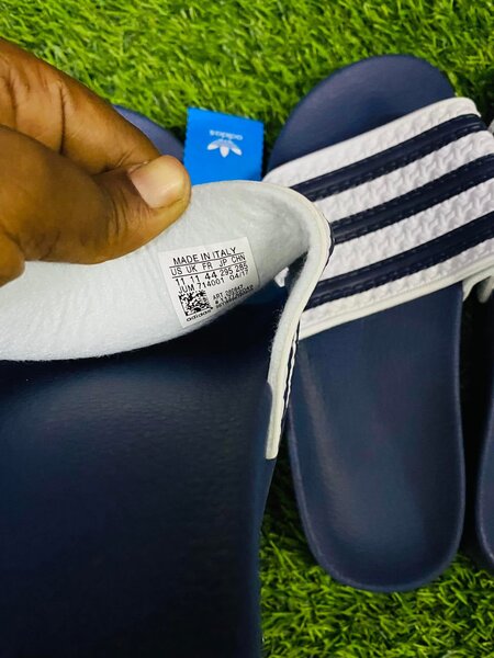 Claquettes rayées confort