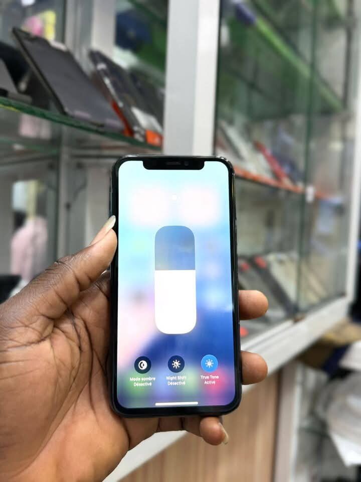 iPhone 11 Pro 64GB Vérifié