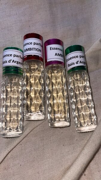Essence parfumée bois d'argent