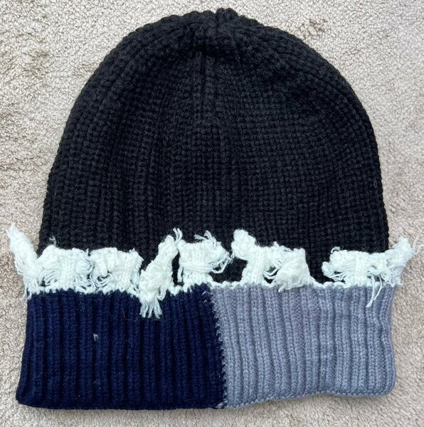 Bonnet tricoté bicolore