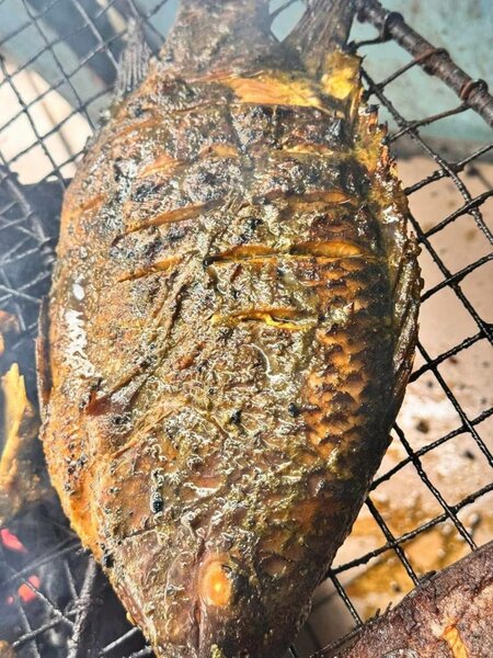 Poisson braisé + attiéké