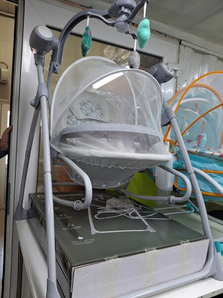 Детский электрический шезлонг