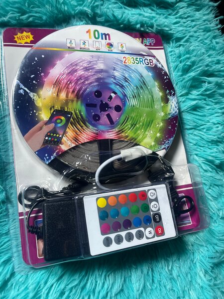 Bande LED RGB 10m avec Télécommande