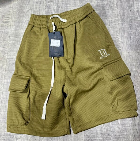 Short cargo kaki pour homme
