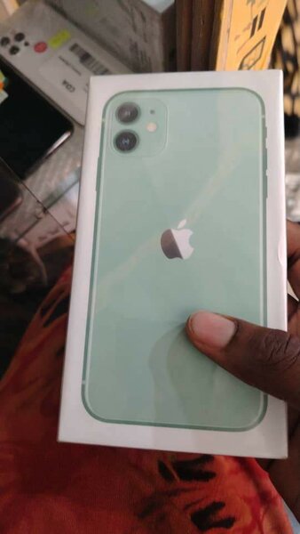 iPhone 11 Vert 64Go