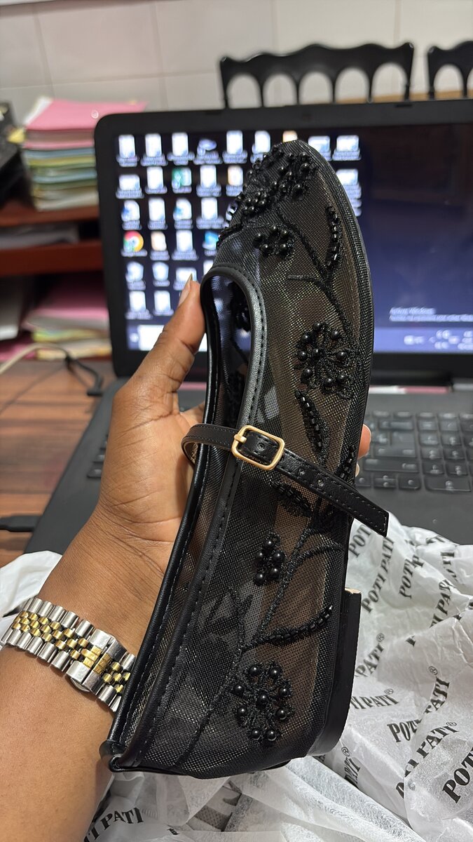 Ballerines Noires Élégantes