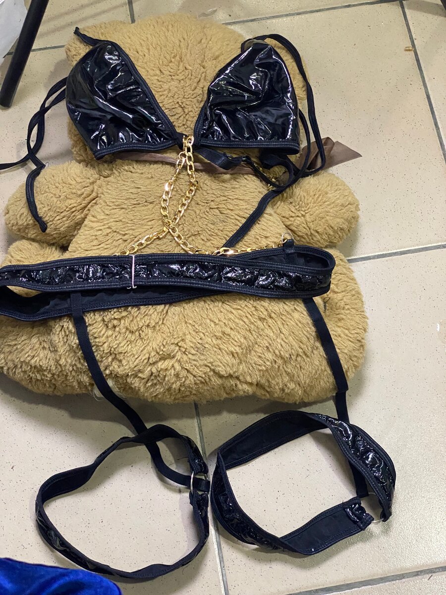 Ensemble Lingerie Dentelle et Vinyle