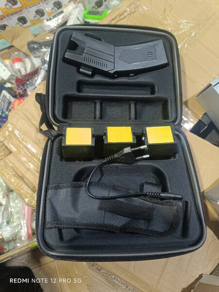 Matraque Électrique 2 en 1