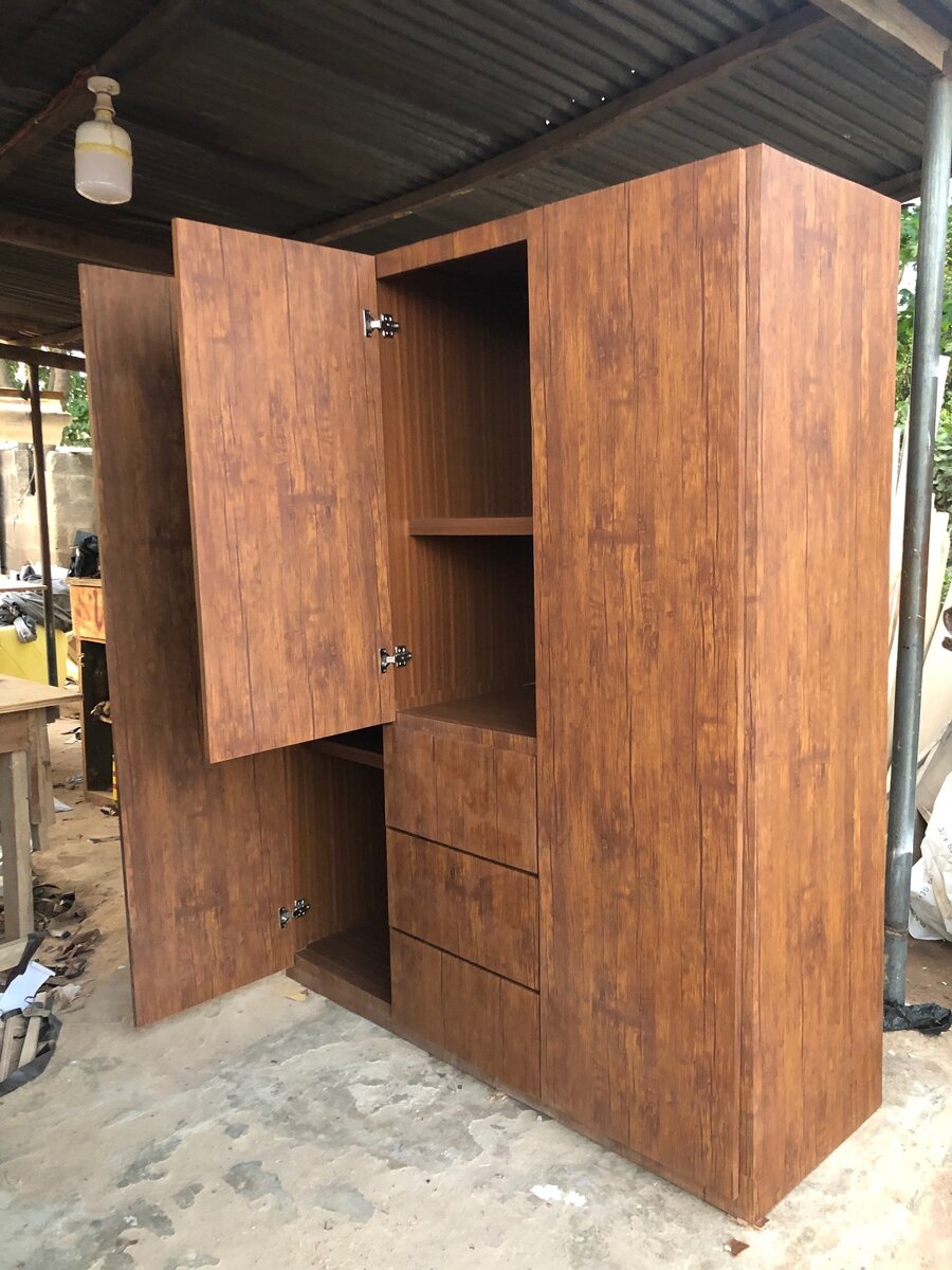 Three in one Walldrops