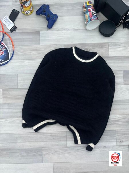 Pull rétro noir et blanc