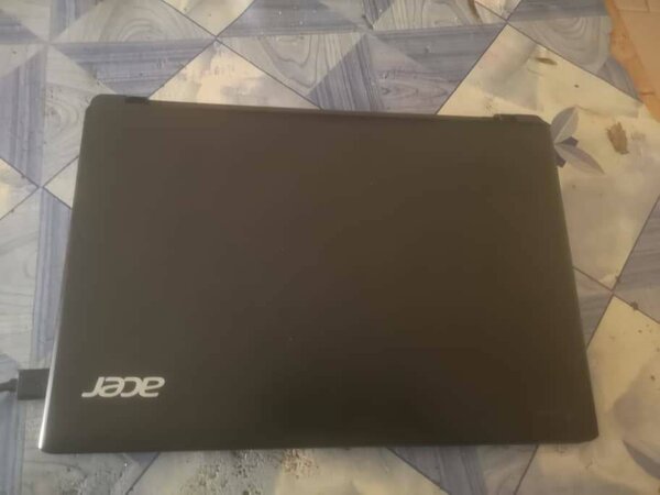 Ordinateur Acer Duell core