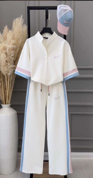 Ladies fashionable top and down