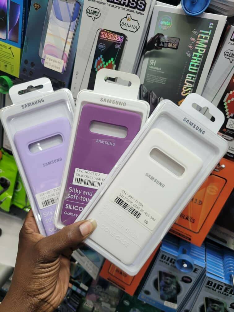 S10 Samsung silicone pouches