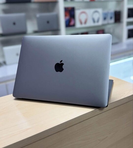 MacBook Air 2020 8/256